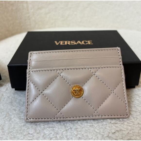 Versace Beige Quilted Card Holder with Gold Accent - Picture 1 of 4